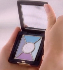 DIOR��ɫ��Ӱ��ױ�ַ�ͼ��