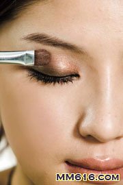 9����ױ���� ��ɴ��۾�