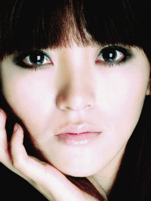 ѡ����ױ�����ͷס�ͫ�����ӽ� 