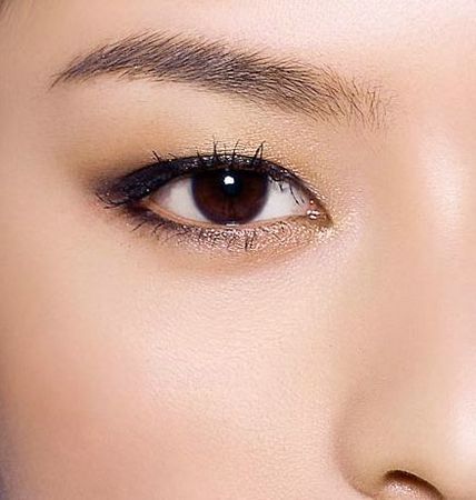  OL��һ����¡���ɫ�� 