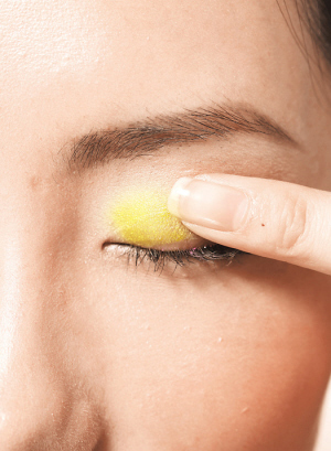  �ʺ�ө����ױ��������Ů�� 