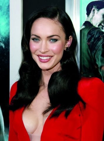  ��������� ��������ױ�ݴ���ǿ��Ů������ 