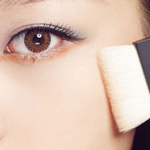 Ӫ���ǹ�ɫ����