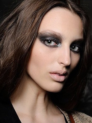 �Ȼ�����--�����Ѭ