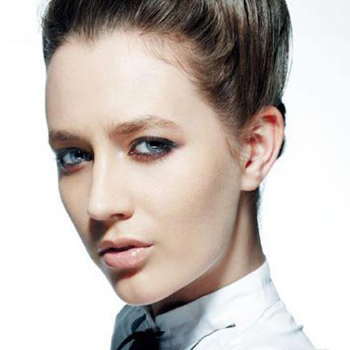 ���ϰ�ɫ��Ӱ