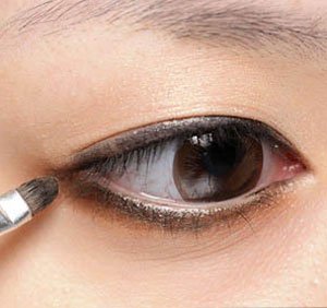 ���㻭��������Ѭ��ױ