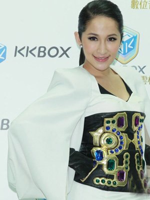 Ϊ�����ӷ� ������Ů��ʾ���Ȼ����ױ