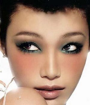 �ﶬҲ���ǹ�ɫ����������