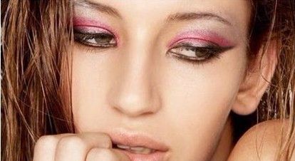 ������ױ