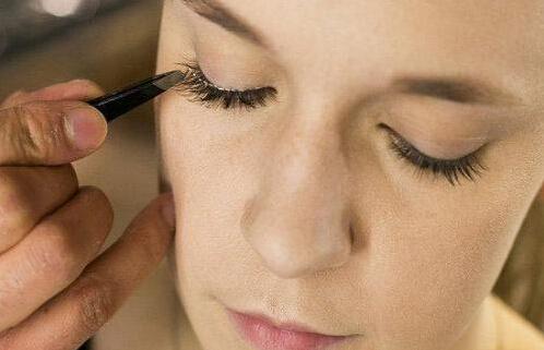 Ů���������������� è�۽�ë�ֵ�����