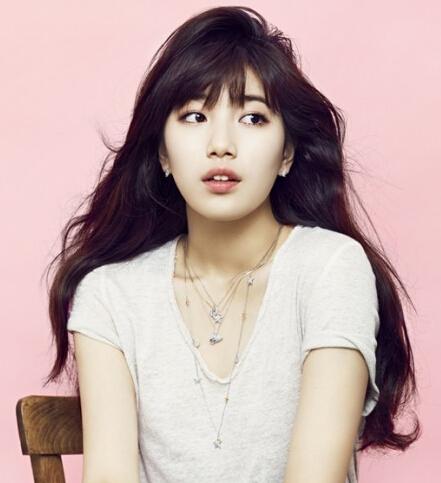 �����۾��ִ������� ����Ӱ�ӵ��϶� 