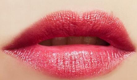 ��ױ�����������ﻹȱһֻ��ɫ����