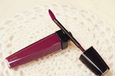 ��ױ�����������ﻹȱһֻ��ɫ����