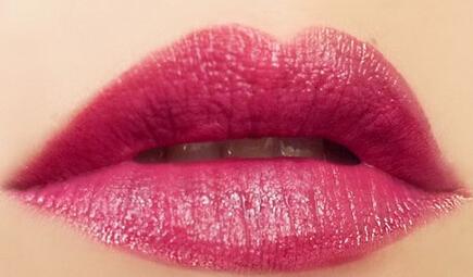 ��ױ�����������ﻹȱһֻ��ɫ����