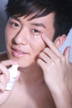 ˭˵��˪Ů��ר���� ��ʿ������˪Ҳ��Ҫ 