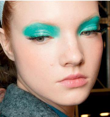 ��������С��ױ�Ŵ��� ��ʥ����ױ������