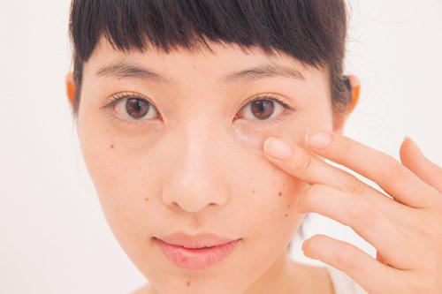 ����Ӱ��1��9�á� �����ӵ����صĻ�ױ��