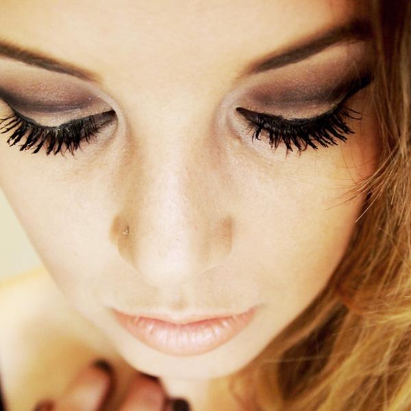 �ߵ��Ȼ�͵����� Hot������ױ��ѧƪ