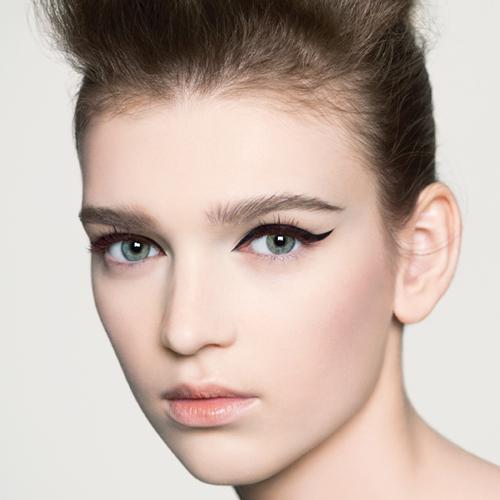 ����ױ��ó���ͬ�о� 13������˭��ٴ�