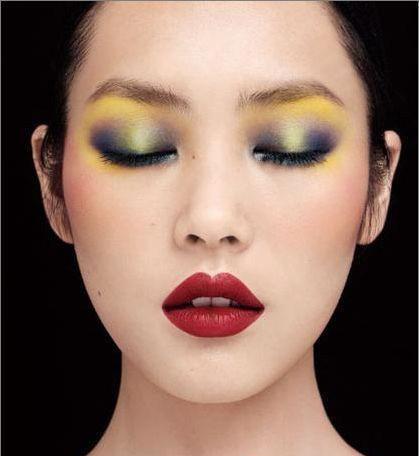 ��ɫ��Ӱֱ��ü�� ��ױҲ��Oversize