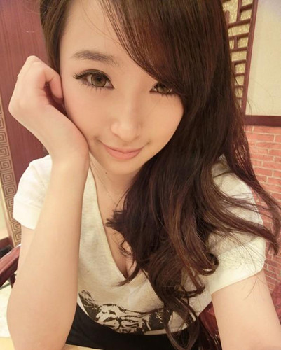 ��ͫʲô��ɫ��Ȼ