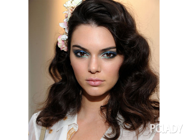 ���ϳ��� ��Щɫ��������Ӱ������