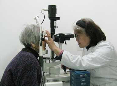 �Ϻ�������ٿ�ҽԺΪ90�갢��������������