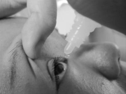 ҽ�����飬�ϰ�����ʹ����ҩˮ������ƣ�͵�ͬʱ����Ӧ��ע���۲�����Ϣ�ͻ�������⺣����