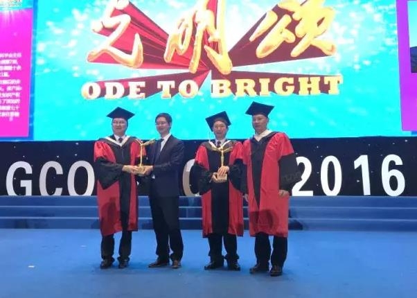 ���ӱ�����������λ���ڻ� ������•�ۿƴ��½���10��Ԫ����